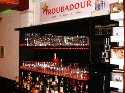 Фото: TROUBADOUR